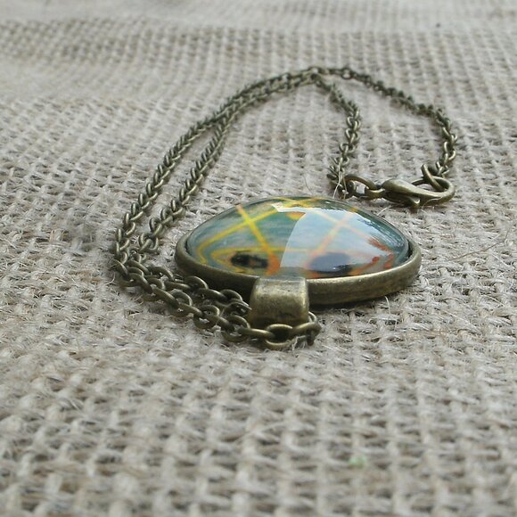 Pentacle with Cat & Raven Glass Cabochon Pendant Necklace - Picture 8 of 13